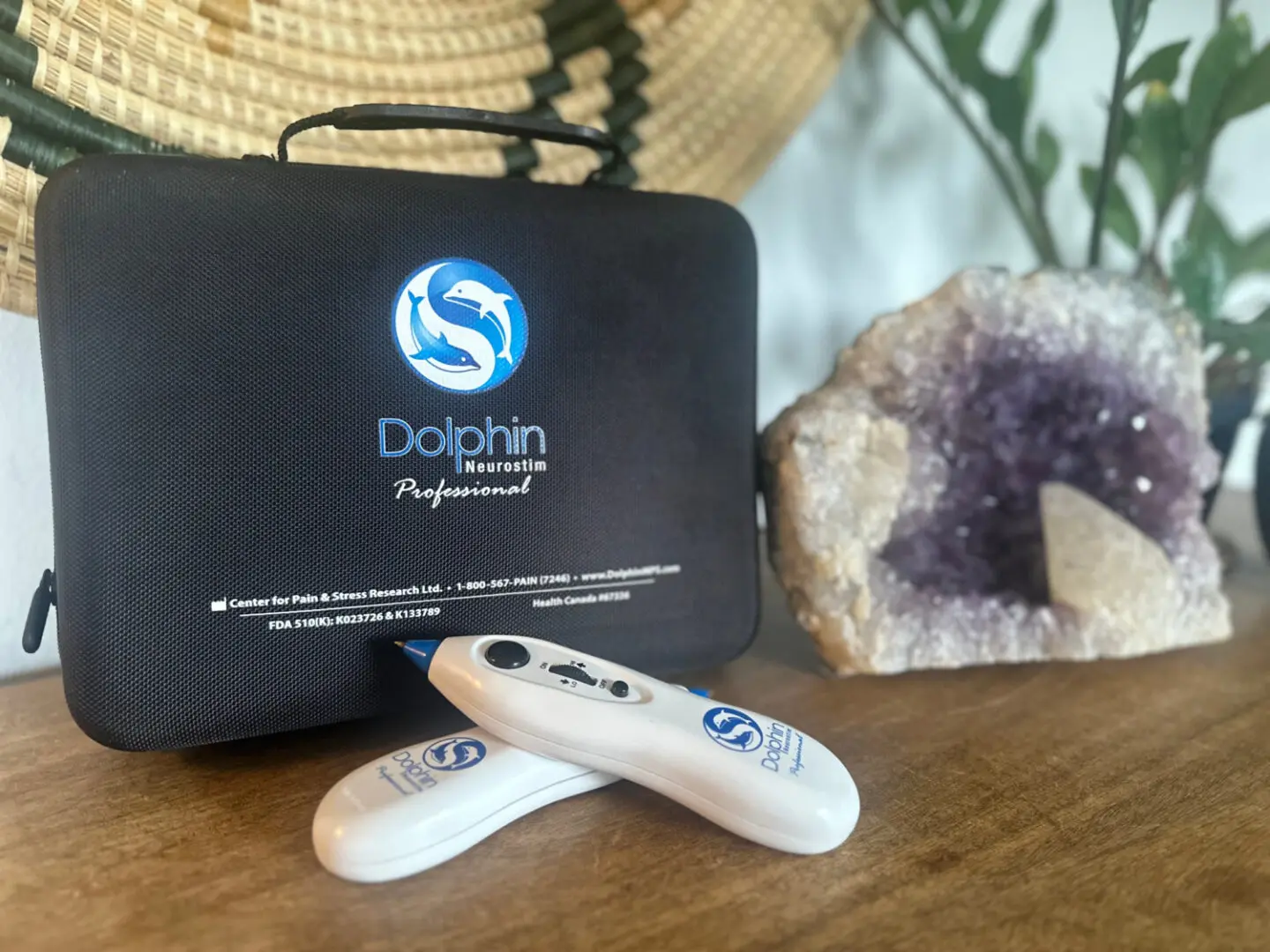 Dolphin-Microcurrent-and-Vagus-Nerve-Stimulator